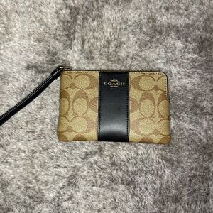 Coach Corner Zip Wristlet In Signature Canvas With Stripe